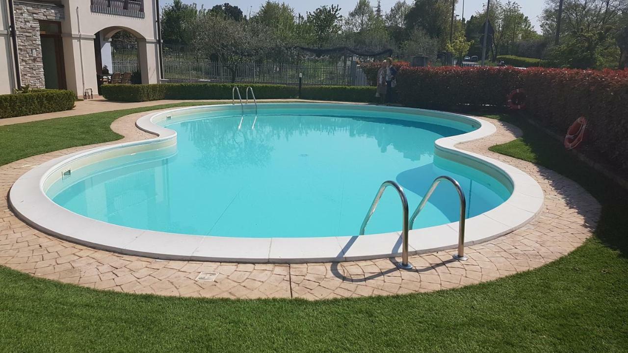 Villa Villacolle Sirmione Exteriér fotografie